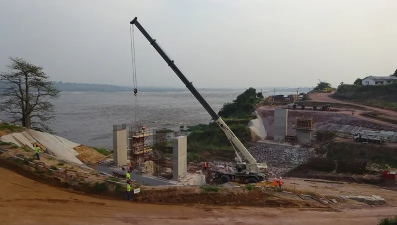 Chantier, route de la Corniche, Congo, projet infrastructures