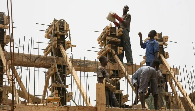Sommet Finance en commun : l’AFD mobilise 3 millions d’euros pour renforcer la structuration et le développement des Caisses des dépôts et consignations du Burkina Faso et de Côte d’Ivoire