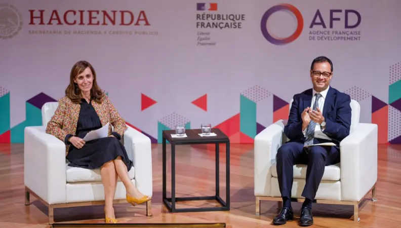 coloquio finanzas sostenibles e incluyentes